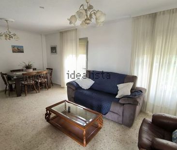 Alquiler de piso en Calle Medina Azahara - Photo 3
