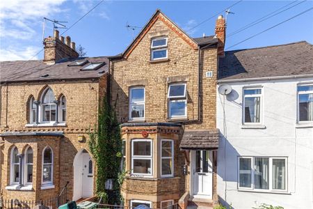 A ground floor studio flat for single occupation only. - Photo 5