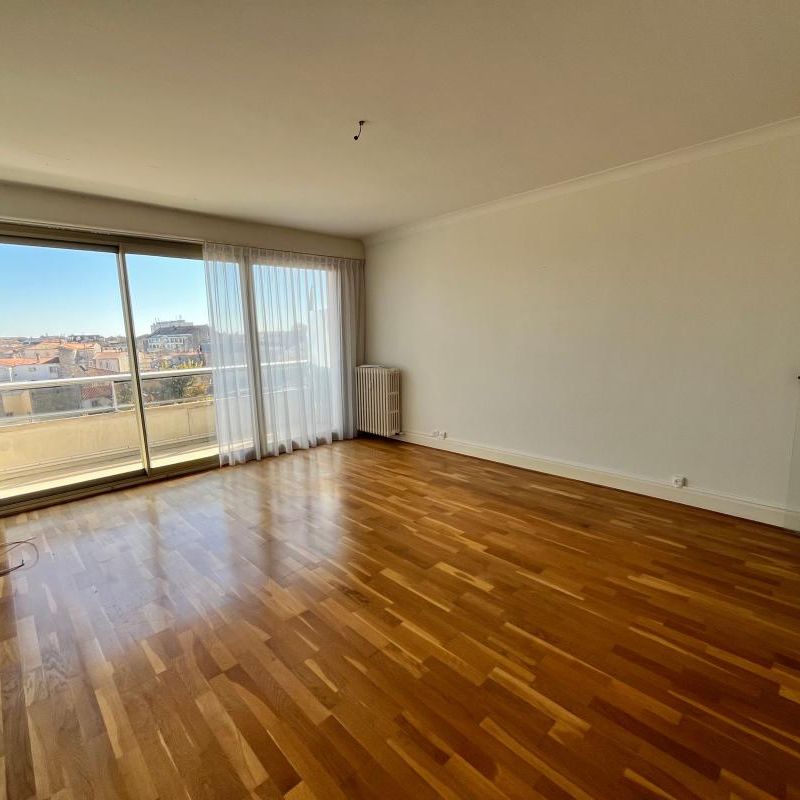 Location Appartement 3 pièces 76m² NIORT 79000 - Photo 1