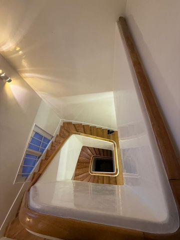 Tout savoir sur cette maison à Charenton-le-Pont - Photo 2