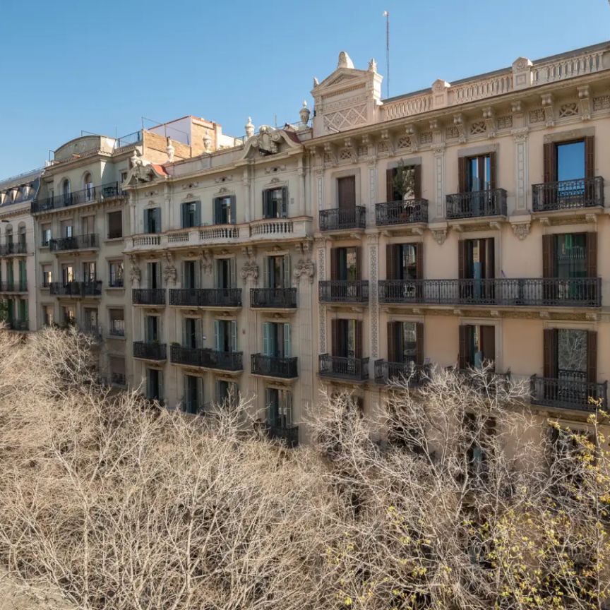 Room in a shared 9-bedroom apartment for rent in La Dreta de l'Eixample - Foto 1