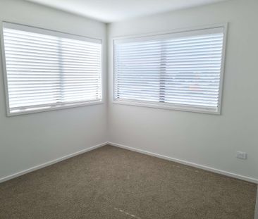 Near new - Mt Wellington, 3 bedroom - Photo 3