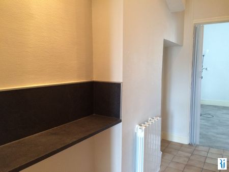Location Appartement 2 pièces 37m² - Photo 3