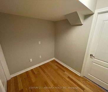 For Lease - 516 Baldwin Crescent, Woodstock, Ontario - Photo 2