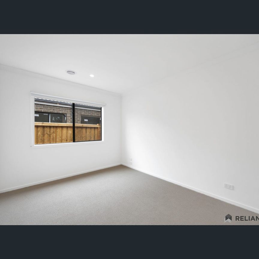 444 Mandalay Circuit, Beveridge, Vic 3753 - Photo 1