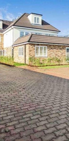 Woodham Heights, Hullbridge Road,south Woodham Ferrers, CM3 - Photo 1