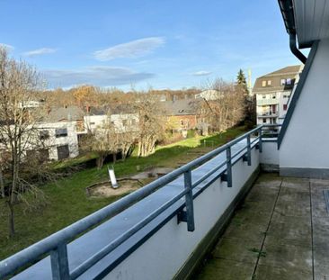 gemütliche Dachgeschosswohnung mit Balkon in Schloßchemnitz mieten - Photo 4