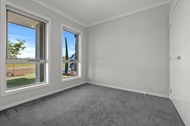 Apply Now - Century 21 &vert; the Paramount Group - Photo 1