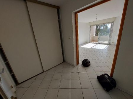 APPARTEMENT T3 66M - Photo 4