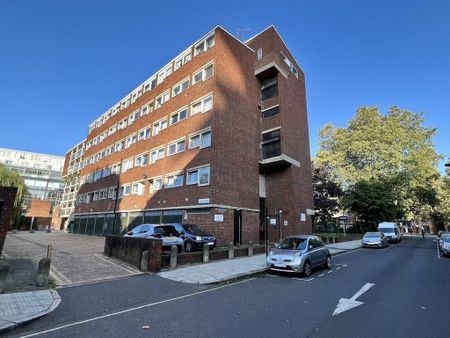 4 bedroom apartment to rent - Photo 2