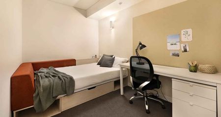 Premium Single Bedroom – 2 Share - Photo 3