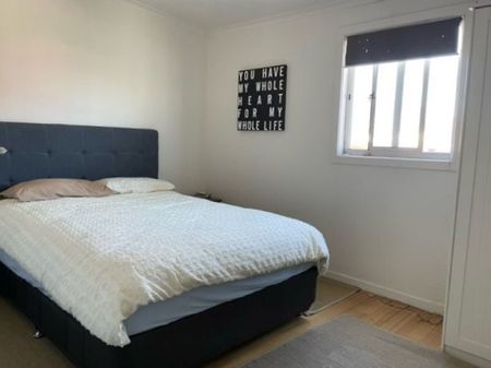 The Ultimate Dromana Location – Walk to Everything - Photo 3