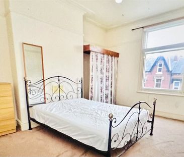 1 bedroom terraced to rent Roundhay View, Leeds, West Yorkshire, LS8 - Photo 5