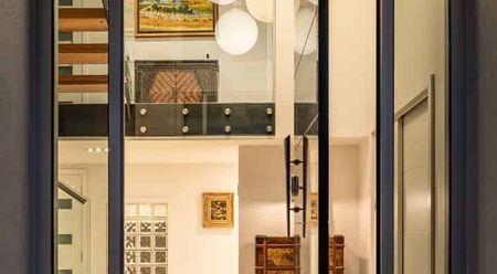 Architectural Masterpiece with Panoramic City & Harbour Views - Photo 4