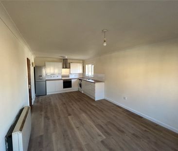 1 bedroom property to rent Regent Street, Church Gresley, Swadlinco... - Photo 5