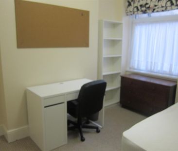 Student Property For Rent Bertha Street, Pontypridd - Photo 2