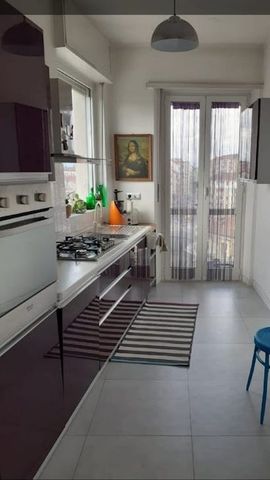 Via Verolengo, Turin, Piedmont 10149 - Photo 2