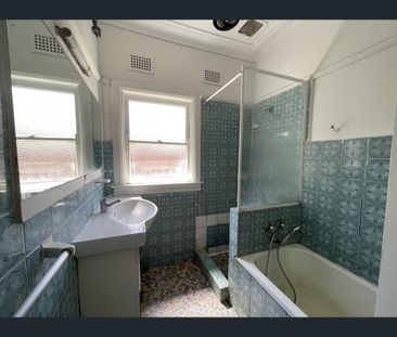 23 Junia Avenue, Toongabbie, NSW 2146 - Photo 5