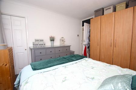 2 bedroom maisonette to rent - Photo 3