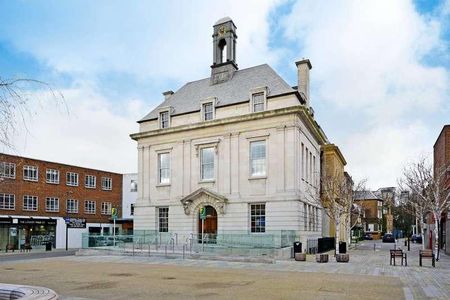 Market Place, Brentford, TW8 - Photo 2