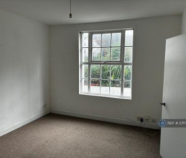 4 bedroom maisonette to rent - Photo 5