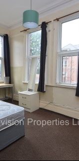 1 Bedroom Flat, Hyde Park, Leeds - Photo 1