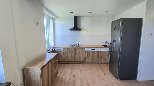 Funkcjonalne i przytulne mieszkanie - Фото 1