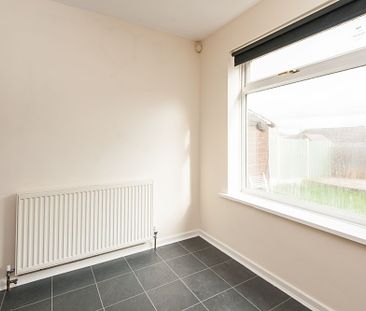 2 bedroom Semi-Detached House to rent - Photo 4