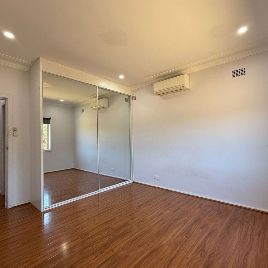 3 Bedroom Family Home in a Prime Location&excl; - Photo 1