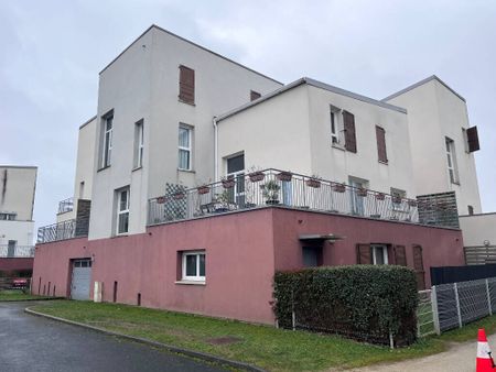 Location appartement 2 pièces 37 m² à Val-de-Reuil (27100) - Photo 2