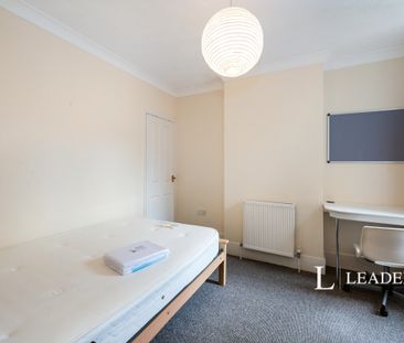 3 bedroom house to rent Goodwood Road, Southsea, PO5 - Photo 2