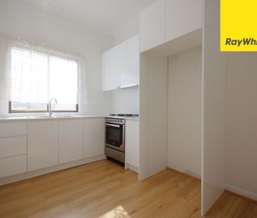 FULLY RENOVATED THREE BEDROOM FAMILY HOME - Photo 2