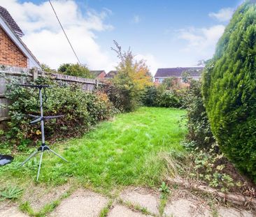 3 bedroom semi-detached house to rent - Photo 2