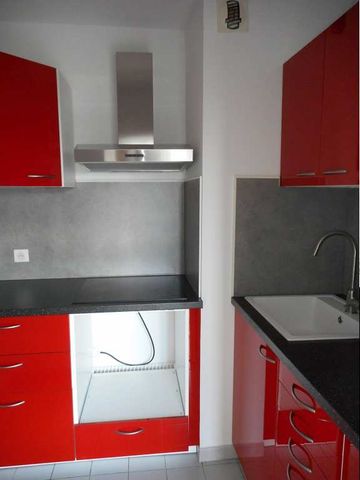 Location Appartement 1 pièce 29m² MONTPELLIER 34000 - Photo 2