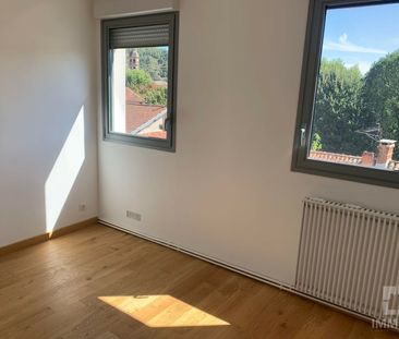 Location Appartement 3 pièces 72m² CAHORS 46000 - Photo 4