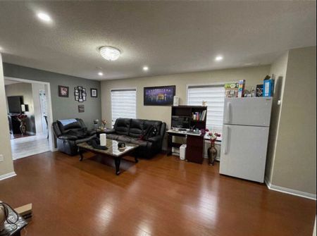 For Lease - 20 Murphy Rd Road, Brampton, Ontario - Photo 4