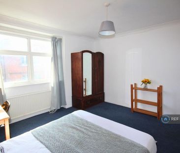 5 bedroom terraced house to rent - Photo 1