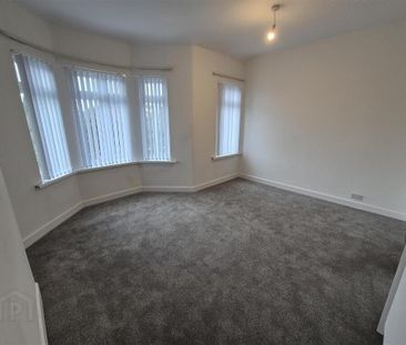 137 Belfast Road, Bangor, BT20 3PP - Photo 3