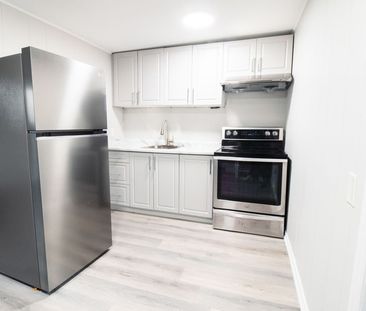 300 Alberta Street - 2 | 300 Alberta Street -, Welland - Photo 1