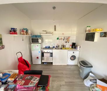 sympathique appartement 1ch à 1190 Forest  Loyer: 850 € - Photo 2