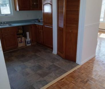 5 1\2 rue Bowen Sherbrooke 1230$ - Photo 4