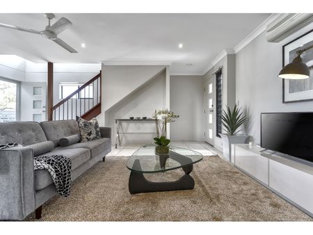 6/36 Tenth Avenue, Windsor QLD 4030 - Townhouse For Rent | Domain - Photo 2