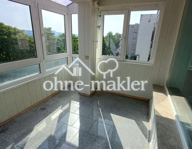 Ab Sofort frei: Schöne und gepflegte 3,5-Raum-Wohnung mit Balkon und EBK - Photo 1