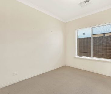 Immaculate Home in Great Location Ready and Waiting for You! - Photo 4