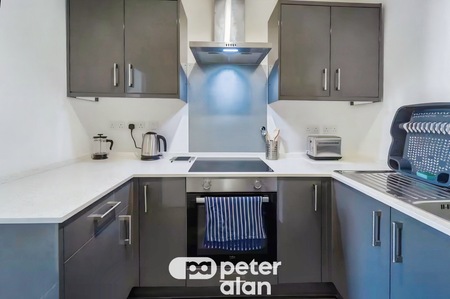 High Street, MERTHYR TYDFIL - Photo 4