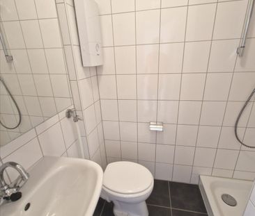 1-Zimmer Apartment mit Einbauküche im belebtem Kreuzviertel! - Photo 3