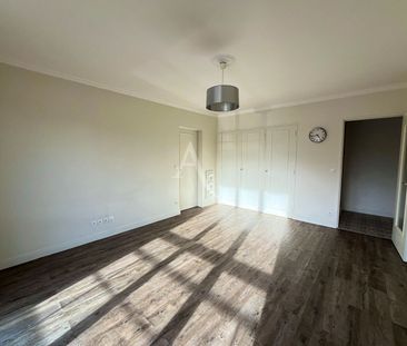 Location Appartement 2 pièces 58m² - Photo 4