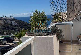 Puerto Rico, Canary Islands 35130