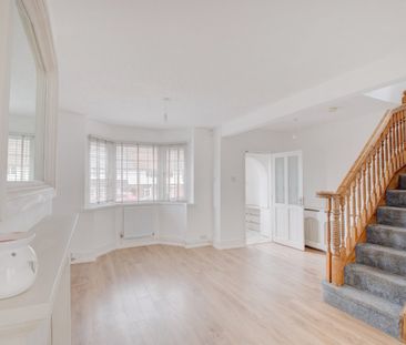 3 bed semi-detached house to rent in Henlow Road, Birmingham, B14 - Photo 1
