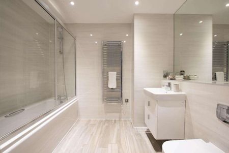 The Old Gaol, Abingdon-on-thames, Oxfordshire, OX14 3HE - Photo 2